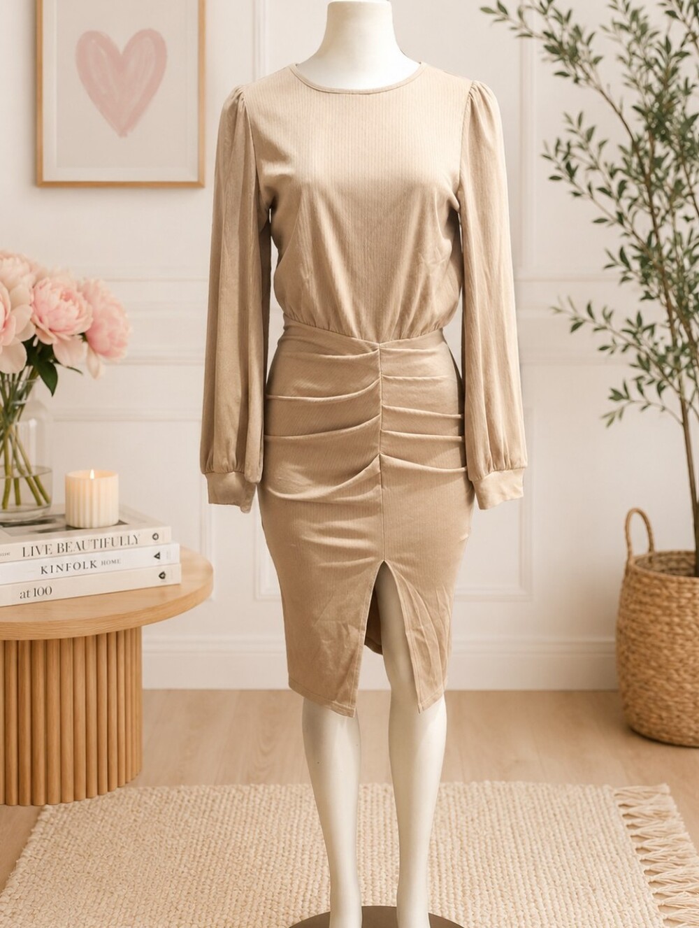 NWT Long Sleeve Khaki Ribbed Dress with a Split. Sz. L